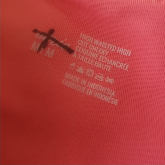 Aerie Tie High Gingham Pink Bikini - Picture 4 of 6